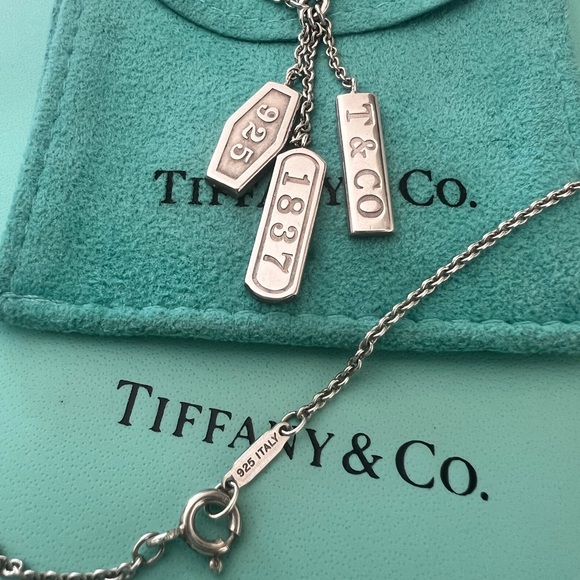 Tiffany & Co. RARE Necklace 18” GIFTABLE Sterling Silver,Pouch, BOX & BAG - Picture 8 of 17